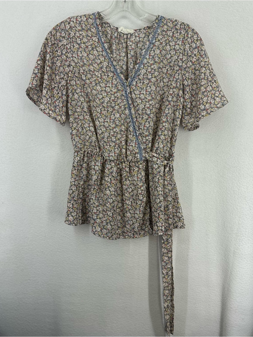Sienna Sky Floral Wrap Peplum Blouse Women’s Extra Small Multicolor